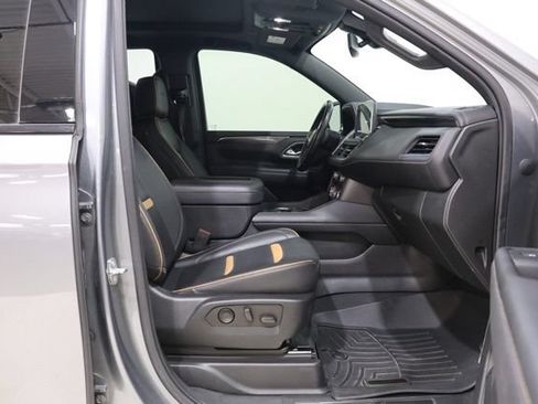 Used 2021 GMC Yukon AT4 w/ Rear Media and Nav Package AWD/4WD image 43