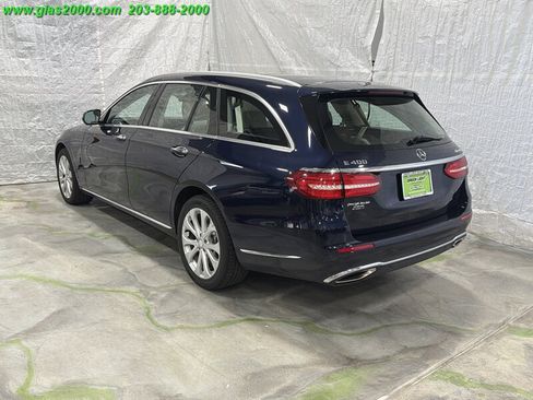 Used 2017 Mercedes-Benz E 400 4MATIC Wagon image 7