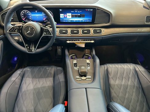 New 2026 Mercedes-Benz Maybach GLS 600 4MATIC image 14