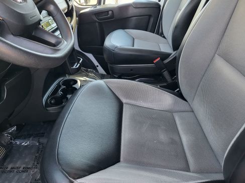 Used 2023 RAM ProMaster 2500 FWD image 24