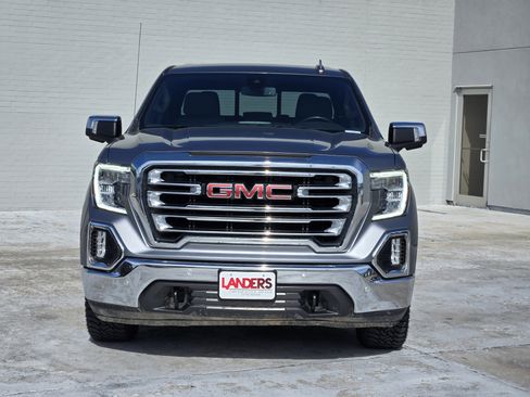 Used 2021 GMC Sierra 1500 SLT image 3
