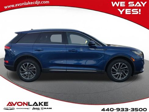 Used 2020 Lincoln Corsair AWD w/ Equipment Group 101A image 7