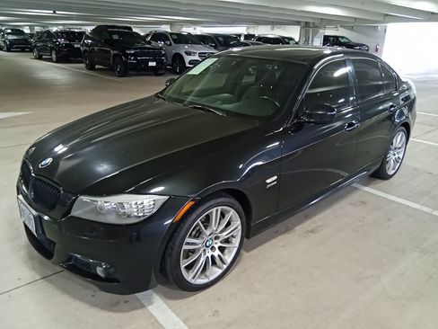 Used 2011 BMW 335i xDrive Sedan AWD/4WD image 1