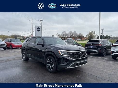 Used 2024 Volkswagen Atlas Cross Sport SE AWD/4WD image 1
