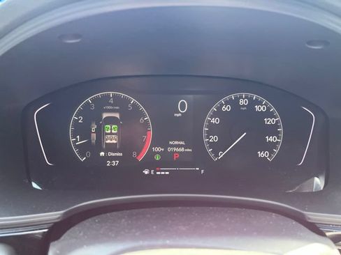 Used 2025 Honda Civic Sport image 9