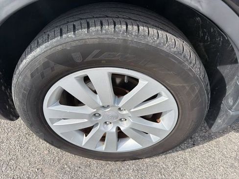 Used 2012 Subaru Tribeca Limited w/ PWR Moonroof Pkg image 14