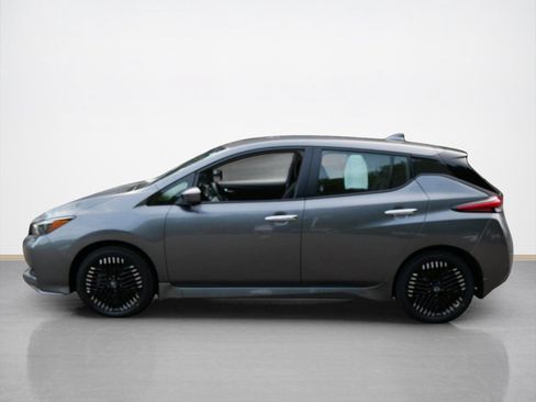 Certified 2025 Nissan Leaf SV Plus FWD image 6