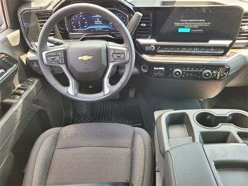 New 2025 Chevrolet Silverado 1500 LT w/ Z71 Off-Road Package image 12