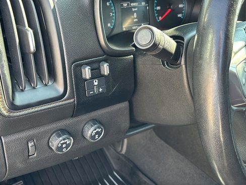 Used 2021 GMC Canyon AT4 image 24