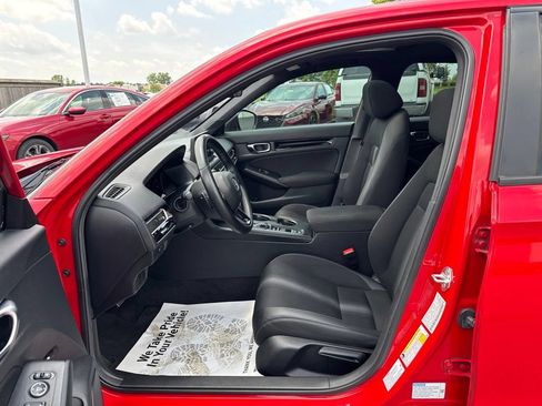 Used 2025 Honda Civic Sport image 32