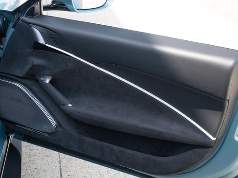 Used 2024 Ferrari Roma Spider RWD image 58