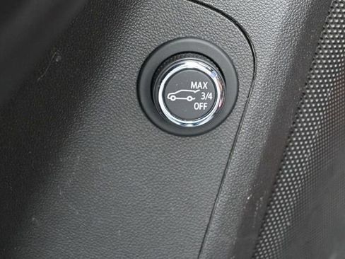 Used 2019 GMC Acadia SLT AWD/4WD image 12