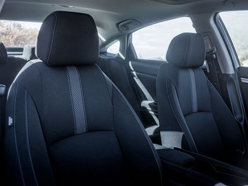 Used 2019 Honda Civic EX image 42