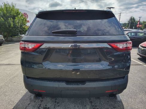 Used 2019 Chevrolet Traverse LT w/ LPO, Blackout Package AWD/4WD image 5