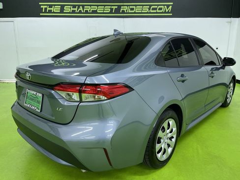 Used 2021 Toyota Corolla LE image 10