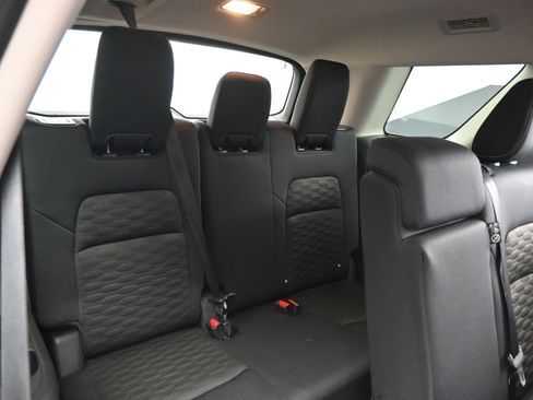 Certified 2024 Nissan Pathfinder S image 15