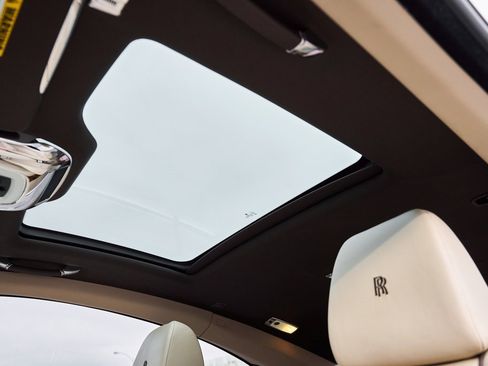Used 2014 Rolls-Royce Wraith image 46