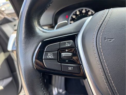 Used 2018 BMW 540i RWD image 26