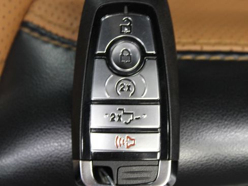 Used 2024 Ford F250 Platinum AWD/4WD image 83