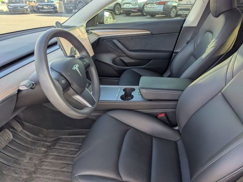 Used 2023 Tesla Model 3 Standard Range image 21