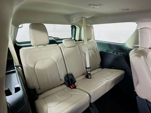 Used 2023 Ford Expedition Max Limited AWD/4WD image 29