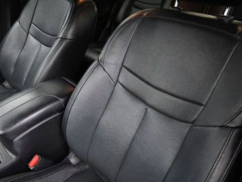 Used 2017 Nissan Rogue SL w/ SL Premium Package AWD/4WD image 18