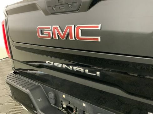 Used 2022 GMC Sierra 1500 Denali AWD/4WD image 17