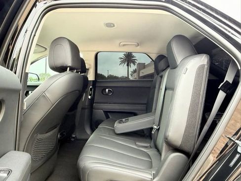 Used 2025 Hyundai Ioniq 5 SEL image 21