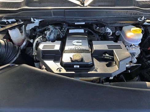 Used 2022 RAM 2500 Laramie AWD/4WD image 17