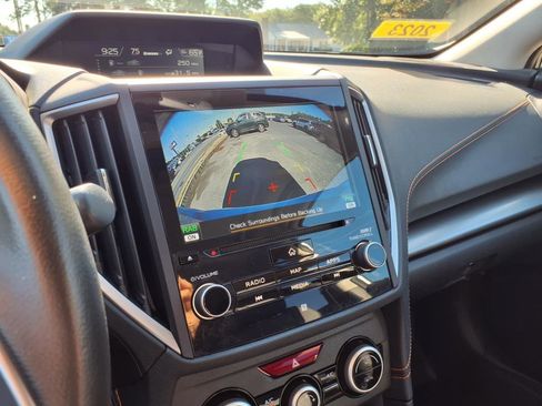 Used 2023 Subaru Crosstrek 2.5i Limited image 11