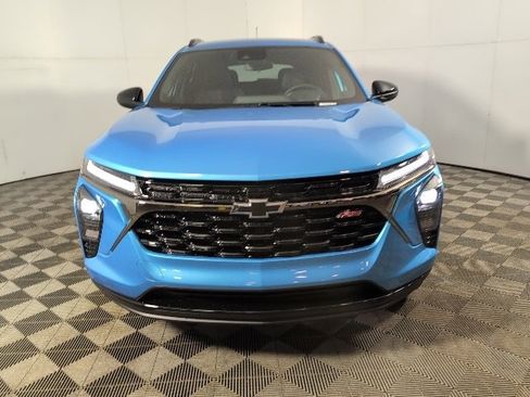 New 2026 Chevrolet Trax RS image 2