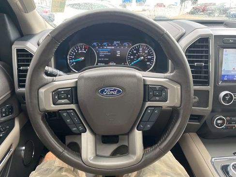 Used 2021 Ford Expedition Max XLT image 13