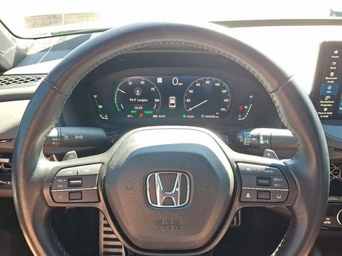 Used 2023 Honda Accord Sport image 19