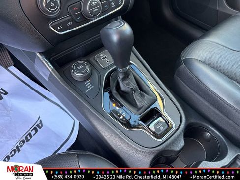 Used 2022 Jeep Cherokee Limited image 20