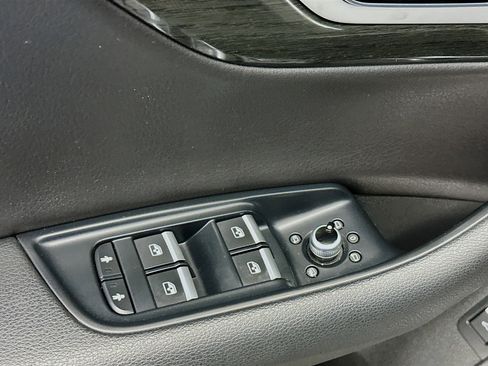 Used 2018 Audi Q7 2.0T Premium Plus w/ Premium Plus Package image 15