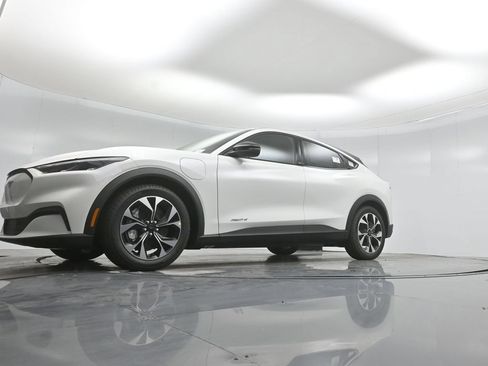 New 2026 Ford Mustang Mach-E Select RWD image 41