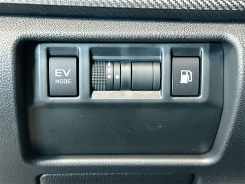 New 2026 Subaru Crosstrek 2.5i Limited image 6