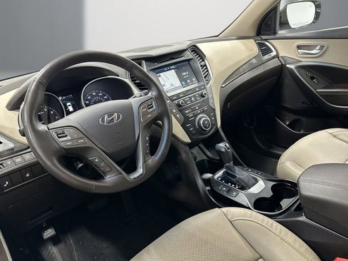 Used 2017 Hyundai Santa Fe Sport w/ 2.4L Tech Package 04 FWD image 12