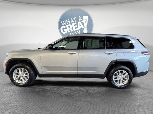 Used 2023 Jeep Grand Cherokee L Laredo w/ Trailer Tow Group (B) AWD/4WD image 7