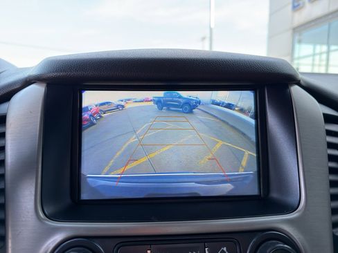 Used 2020 GMC Yukon XL Denali image 26