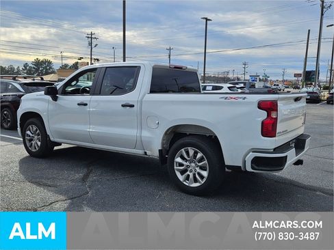 Used 2024 Chevrolet Silverado 1500 Custom image 9