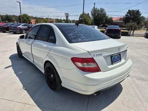 Used 2011 Mercedes-Benz C 300 4MATIC Sedan w/ Multimedia Pkg image 8