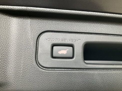 New 2026 Honda Pilot Touring image 23