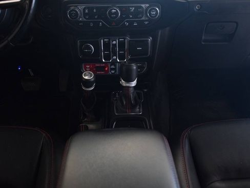 Used 2020 Jeep Gladiator Rubicon AWD/4WD image 26