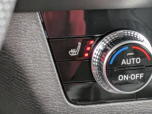 New 2026 Mitsubishi Outlander LE FWD image 22