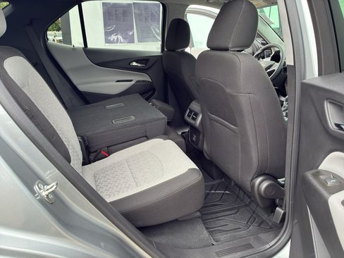 Used 2024 Chevrolet Equinox LS w/ LS Convenience Package FWD image 42