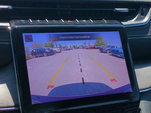 Used 2024 Jeep Grand Cherokee Overland w/ Trailer Tow Package AWD/4WD image 25