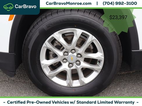 Certified 2023 Chevrolet Traverse LS FWD image 11
