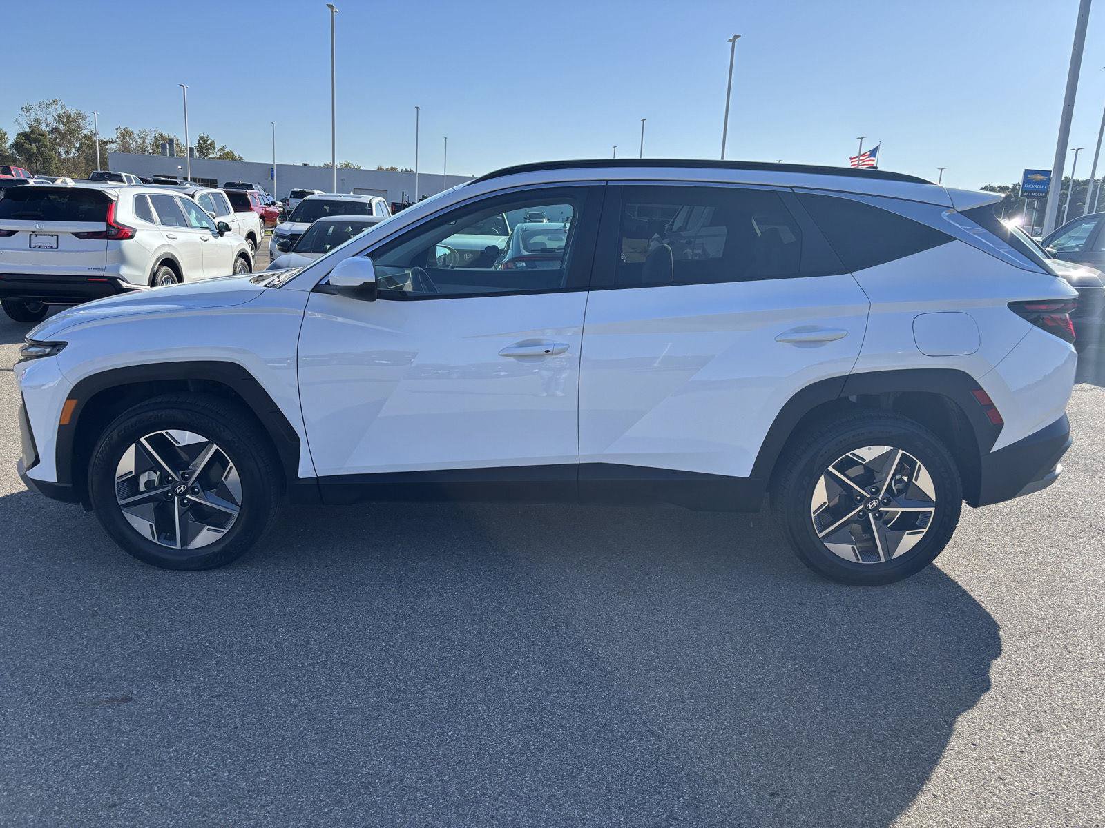 Used 2026 Hyundai Tucson SEL Plus AWD/4WD image 2