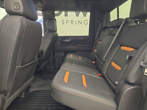 Used 2025 GMC Sierra 2500 AT4 w/ AT4 Premium Plus Package AWD/4WD image 18